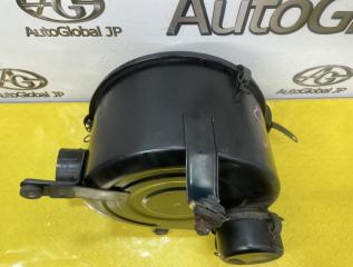 Корпус воздушного фильтра TOYOTA LAND CRUISER FZJ80 1FZFE 1770066140 5 ракурс Корпус воздушного фильтра TOYOTA LAND CRUISER FZJ80 1FZFE 1770066140 5 ракурс