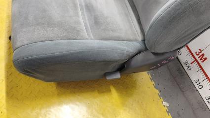 Сидения комплект TOYOTA LAND CRUISER FZJ80 1FZFE 7143060262B1 2 ракурс