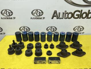 Подушка кузова TOYOTA HILUX SURF LN130 2LTE 5202535010 1 ракурс