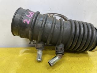 Патрубок воздушн.фильтра NISSAN Terrano WHYD21 VG30E 1657888G00 3 ракурс