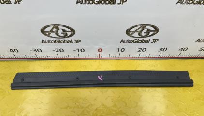 Накладка замка багажника NISSAN SAFARI VRGY60 TD42 8499006J00 1 ракурс