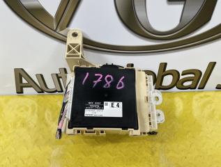 Блок предохранителей LEXUS NX200T AGZ15 8ARFTS 8922178010 1 ракурс