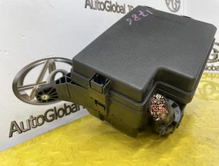 Блок предохранителей LEXUS NX200T AGZ15 8ARFTS 8263148020 3 ракурс