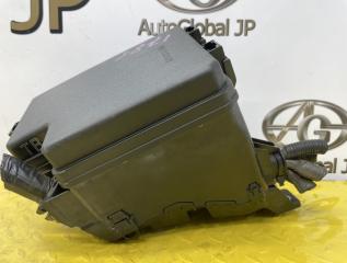 Блок предохранителей LEXUS NX200T AGZ15 8ARFTS 8263148020 5 ракурс