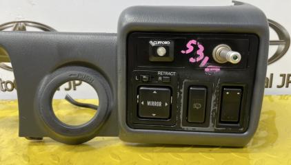 Консоль приборов TOYOTA LAND CRUISER FZJ80 1FZFE 5541360030B0 3 ракурс