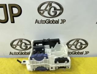Блок предохранителей LEXUS NX200T AGZ15 8ARFTS 8287748020 1 ракурс