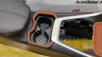 Бардачок между сиденьями TOYOTA RAV4 MXAA54 M20AFKS 5881042060C1 3 ракурс Бардачок между сиденьями TOYOTA RAV4 MXAA54 M20AFKS 5881042060C1 3 ракурс