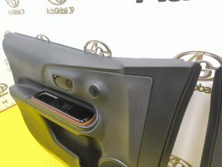 Обшивка дверей передняя TOYOTA AQUA NHP10 1NZFXE 6761052Y00C0 3 ракурс