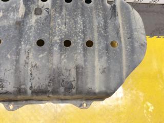 Защита топливного бака NISSAN Terrano WBYD21 TD27 1728541G00 4 ракурс