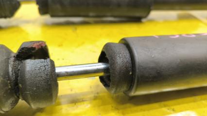 Амортизатор задний AUDI A6 4G CHVA 4G5513035 5 ракурс Амортизатор задний AUDI A6 4G CHVA 4G5513035 5 ракурс