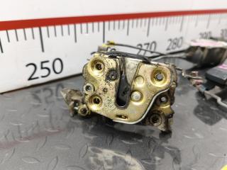 Замок двери правый передний NISSAN Terrano LBYD21 TD27 8050283P10 2 ракурс Замок двери правый передний NISSAN Terrano LBYD21 TD27 8050283P10 2 ракурс