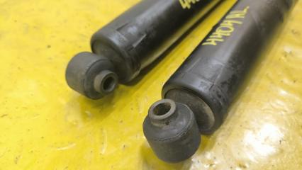 Амортизатор задний Jeep Grand Cherokee WJ ERH 52088736AB 2 ракурс Амортизатор задний Jeep Grand Cherokee WJ ERH 52088736AB 2 ракурс