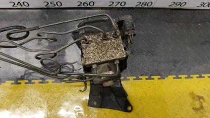 Блок abs TOYOTA HIACE KZH106 1KZTE 4405026010 5 ракурс Блок abs TOYOTA HIACE KZH106 1KZTE 4405026010 5 ракурс
