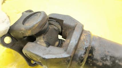 Карданный вал передний NISSAN Terrano WHYD21 VG30E 3720032G00 5 ракурс Карданный вал передний NISSAN Terrano WHYD21 VG30E 3720032G00 5 ракурс
