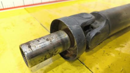 Карданный вал задний MITSUBISHI DELICA PE8W 4M40 MR317830 3 ракурс Карданный вал задний MITSUBISHI DELICA PE8W 4M40 MR317830 3 ракурс