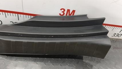 Накладка замка багажника TOYOTA RAV4 MXAA54 M20AFKS 5838742090C0 5 ракурс Накладка замка багажника TOYOTA RAV4 MXAA54 M20AFKS 5838742090C0 5 ракурс