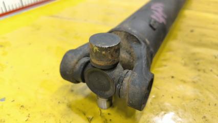 Карданный вал задний Jeep Grand Cherokee WJ ERH 52111483AA 2 ракурс Карданный вал задний Jeep Grand Cherokee WJ ERH 52111483AA 2 ракурс