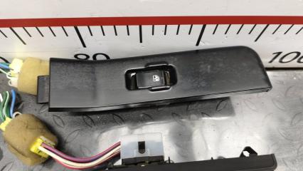 Блок управления стеклами задний NISSAN SAFARI VRGY60 TD42 8296026J00 2 ракурс Блок управления стеклами задний NISSAN SAFARI VRGY60 TD42 8296026J00 2 ракурс
