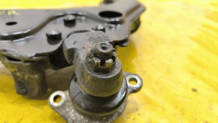 Рычаг правый передний TOYOTA HIACE KZH106 1KZTE 4806826110 3 ракурс Рычаг правый передний TOYOTA HIACE KZH106 1KZTE 4806826110 3 ракурс