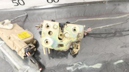 Замок двери правый задний NISSAN SAFARI VRGY60 TD42 8250205J00 3 ракурс