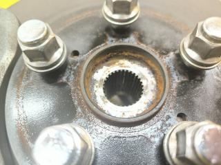 Ступица левая передняя LEXUS RX200T AGL25 8ARFTS 4321248020 3 ракурс