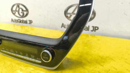 Блок управления климат-контролем TOYOTA COROLLA ZRE212 2ZRFAE 5590012K20B1 3 ракурс