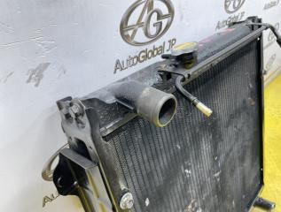 Радиатор основной TOYOTA LAND CRUISER PRADO KZJ78 1KZTE 1640067020 2 ракурс
