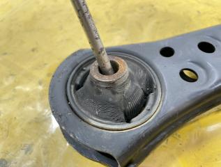 Рычаг левый передний TOYOTA COROLLA ZRE212 2ZRFAE 4806947060 3 ракурс