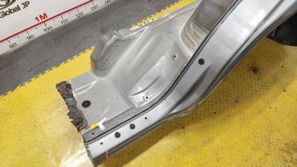 Крыло левое заднее SUZUKI ESCUDO TDA4W J24B 6451165J01P31 3 ракурс
