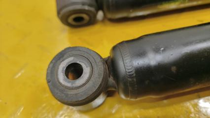 Амортизатор задний Jeep Grand Cherokee WH EZB 52089756AF 2 ракурс
