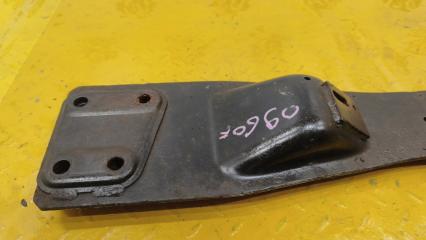 Балка под кпп NISSAN SAFARI WYY61 RD28 510200Y000 3 ракурс