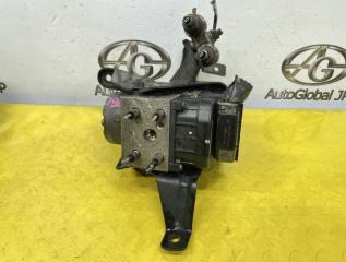 Блок abs NISSAN SAFARI WYY61 RD28 47660VB000 3 ракурс