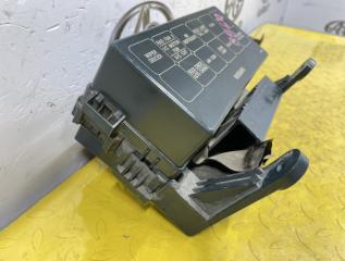 Блок предохранителей NISSAN SAFARI WYY61 RD28 24383VB060 3 ракурс