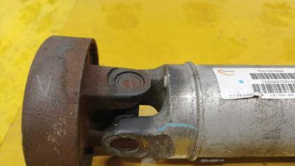 Карданный вал задний Jeep Grand Cherokee WH EZB 52105760AE 4 ракурс Карданный вал задний Jeep Grand Cherokee WH EZB 52105760AE 4 ракурс