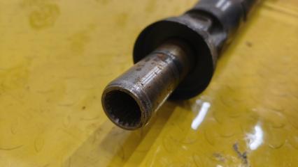 Карданный вал TOYOTA HARRIER SXU15 5SFE 3710048010 3 ракурс