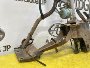 Главный цилиндр сцепления NISSAN ATLAS P4F23 TD27 306102T002 2 ракурс
