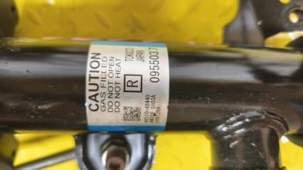 Стойка передняя LEXUS RX200T AGL25 8ARFTS 4851080786 2 ракурс