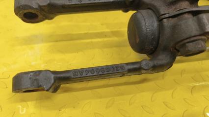 Стойка передняя Jeep Grand Cherokee WH EZB 5135578AF 2 ракурс