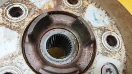 Ступица левая передняя AUDI Q7 4L CJTC 7L8407257B 4 ракурс