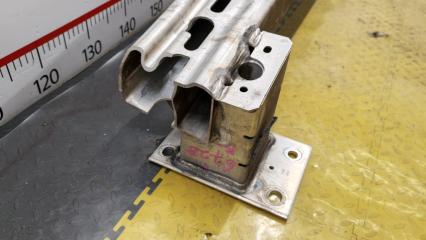 Жесткость бампера задняя BMW X5 F15 N55B30A 51127294396 2 ракурс