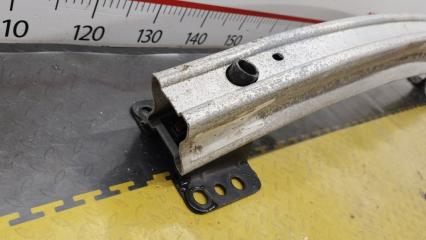 Жесткость бампера задняя AUDI Q7 4L CJTC 4L0807309 2 ракурс