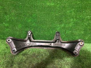 Запчасть балка под двс передняя TOYOTA CROWN