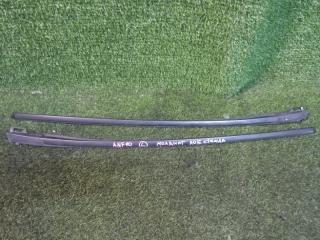 Запчасть молдинг лобового стекла LEXUS HS250H