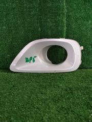 Накладка противотуманной фары передняя правая SUBARU LEGACY контрактная Накладка противотуманной фары передняя правая SUBARU LEGACY