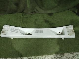 Фото запчасти планка под дворники HUMMER H2 2005 контрактная запчасть Запчасть планка под дворники HUMMER H2 2005