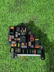 Запчасть блок предохранителей BMW 7-SERIES