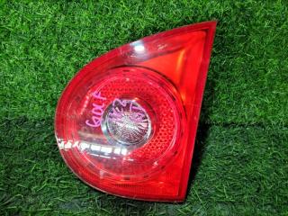 Запчасть вставка между стопов задняя правая VOLKSWAGEN GOLF