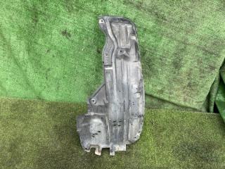 Запчасть подкрылок передний правый NISSAN FUGA