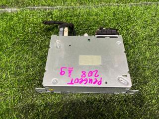 Запчасть блок управления навигацией PEUGEOT 208