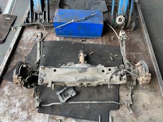 Запчасть балка подвески задняя SUBARU FORESTER